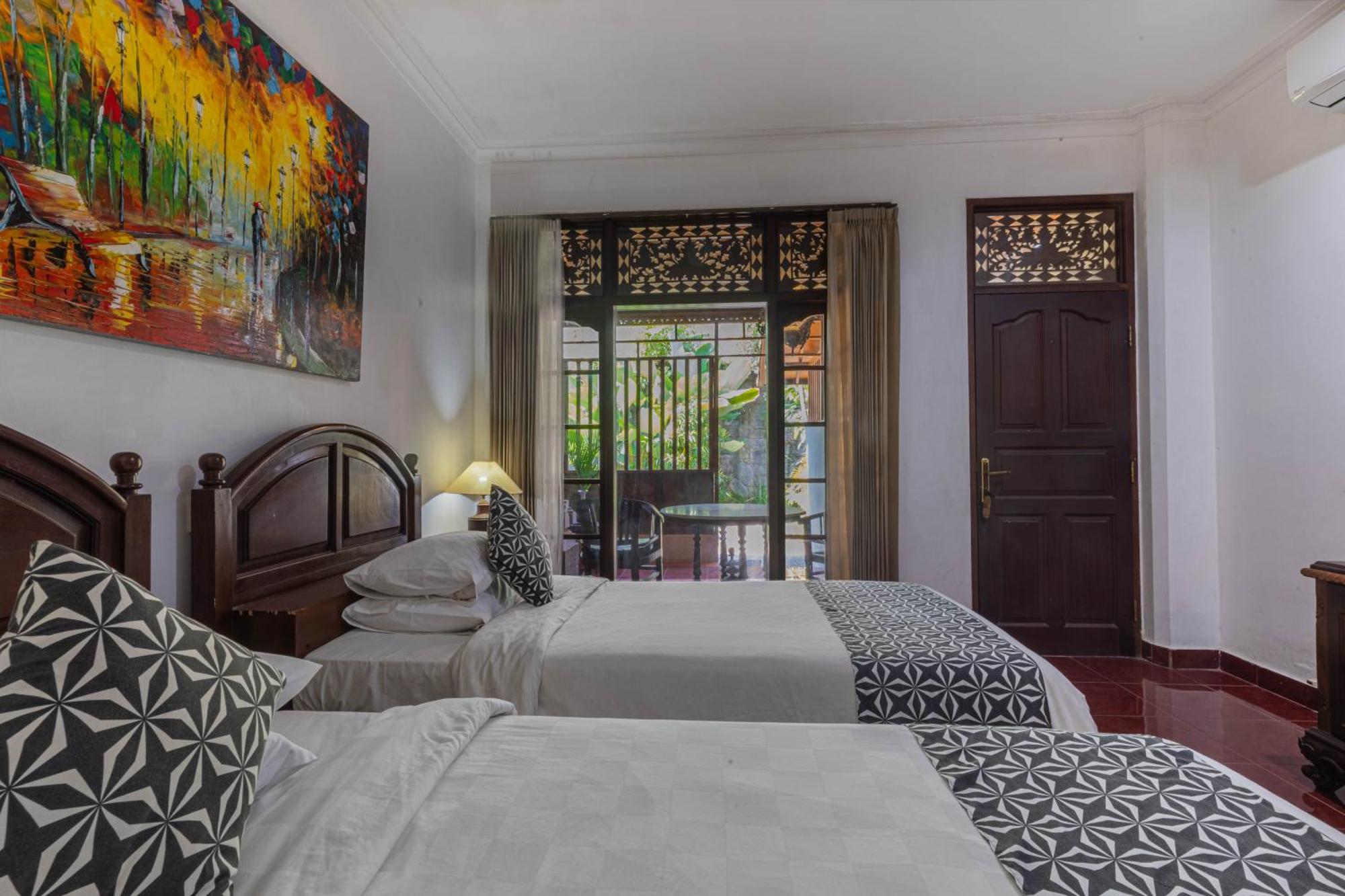 Puri Mango Guest House Sanur Bagian luar foto