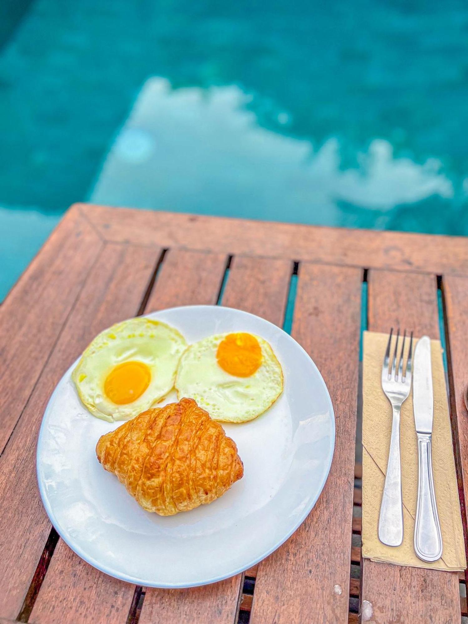 Puri Mango Guest House Sanur Bagian luar foto