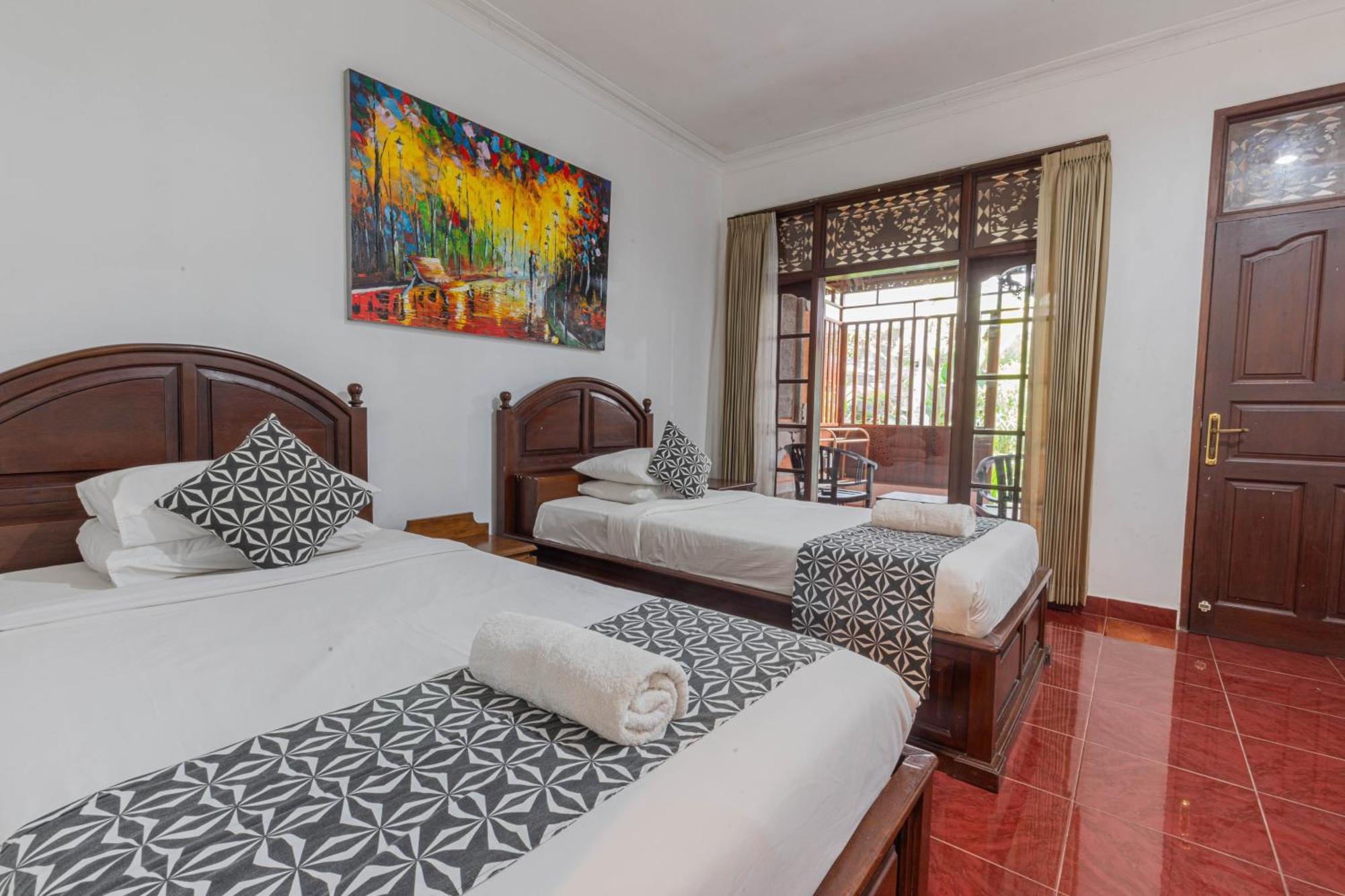 Puri Mango Guest House Sanur Bagian luar foto