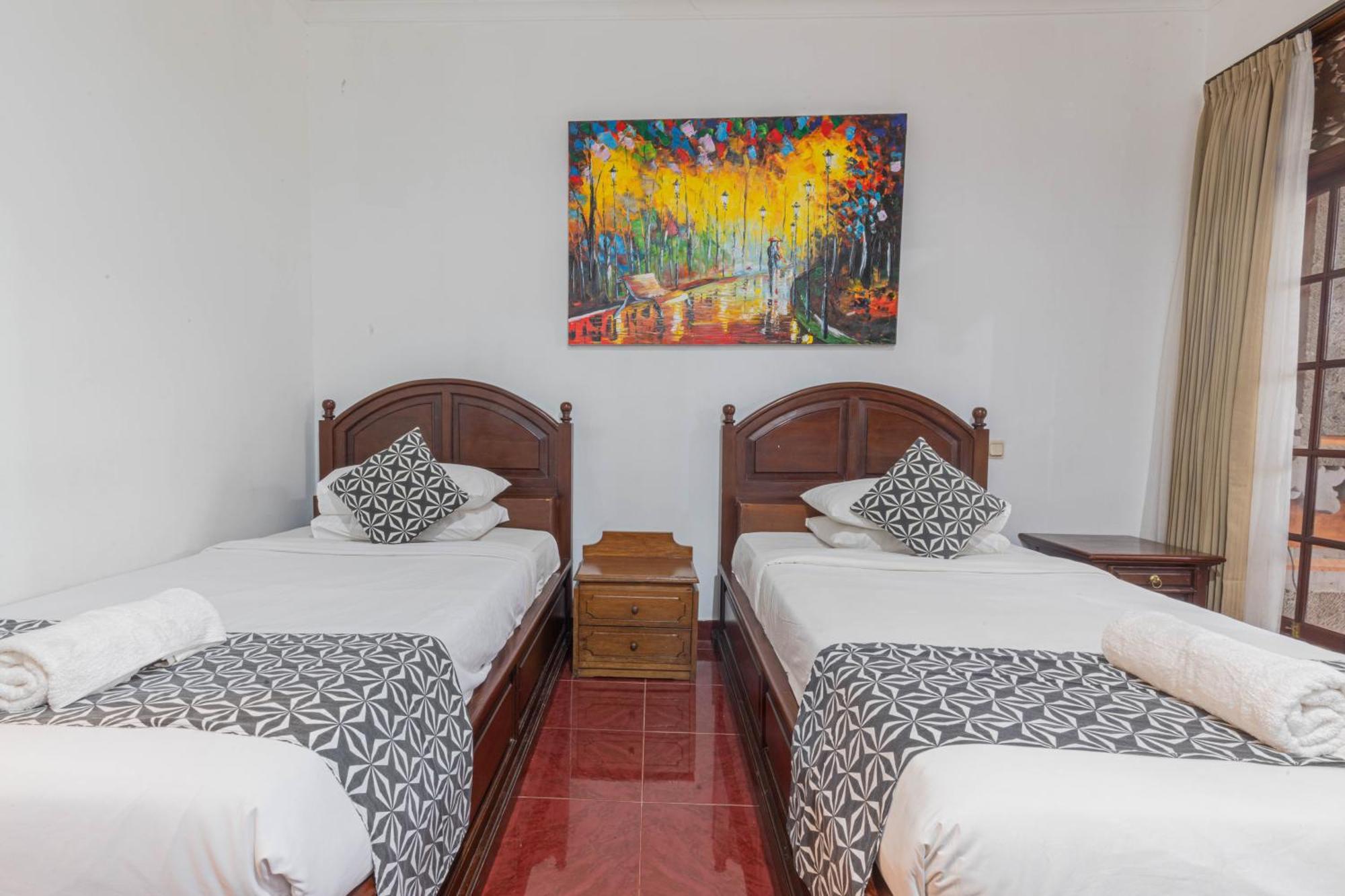 Puri Mango Guest House Sanur Bagian luar foto